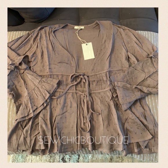 Femme Ruffled Sleeves Open Front Cardigan - Picture 5 of 7